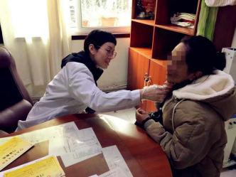 南京华肤皮肤病医院:摆脱油皮困扰的干货小知识